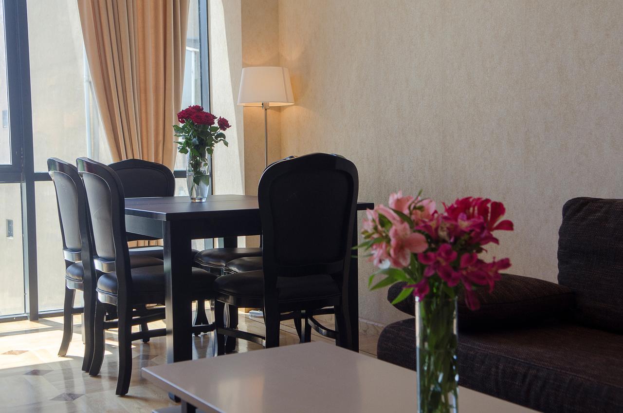 Tiflislux Apartment - Old City Philarmonic Dış mekan fotoğraf